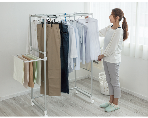 Lightweight Aluminum Clothes Hanger