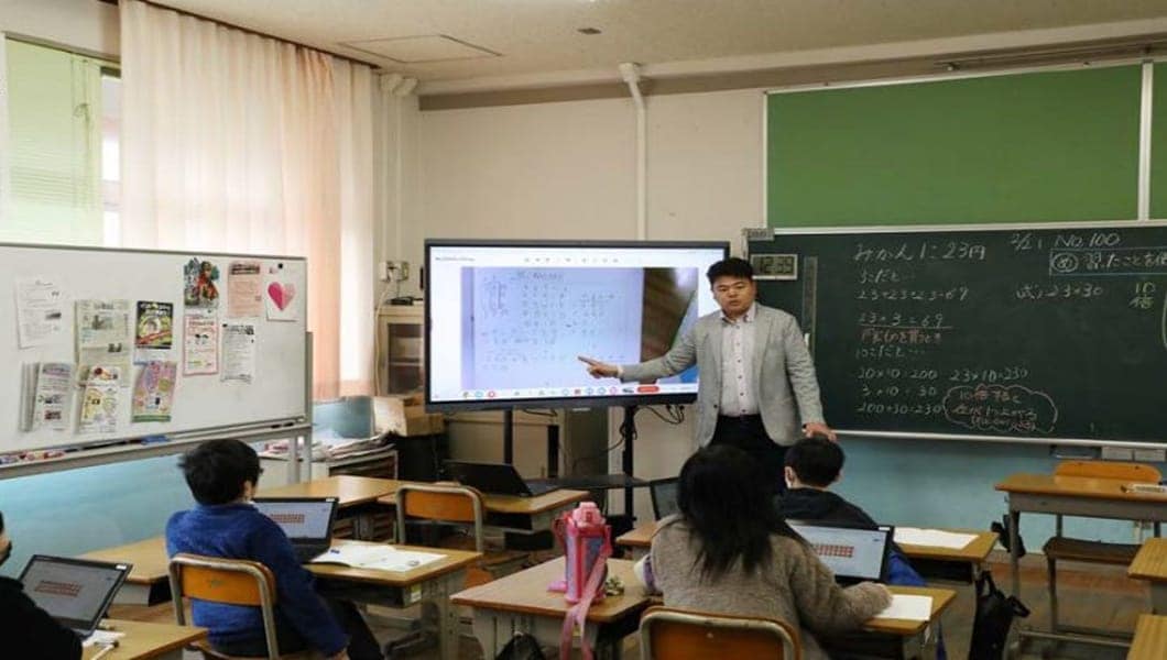 和歌山市立芦原小学校 様