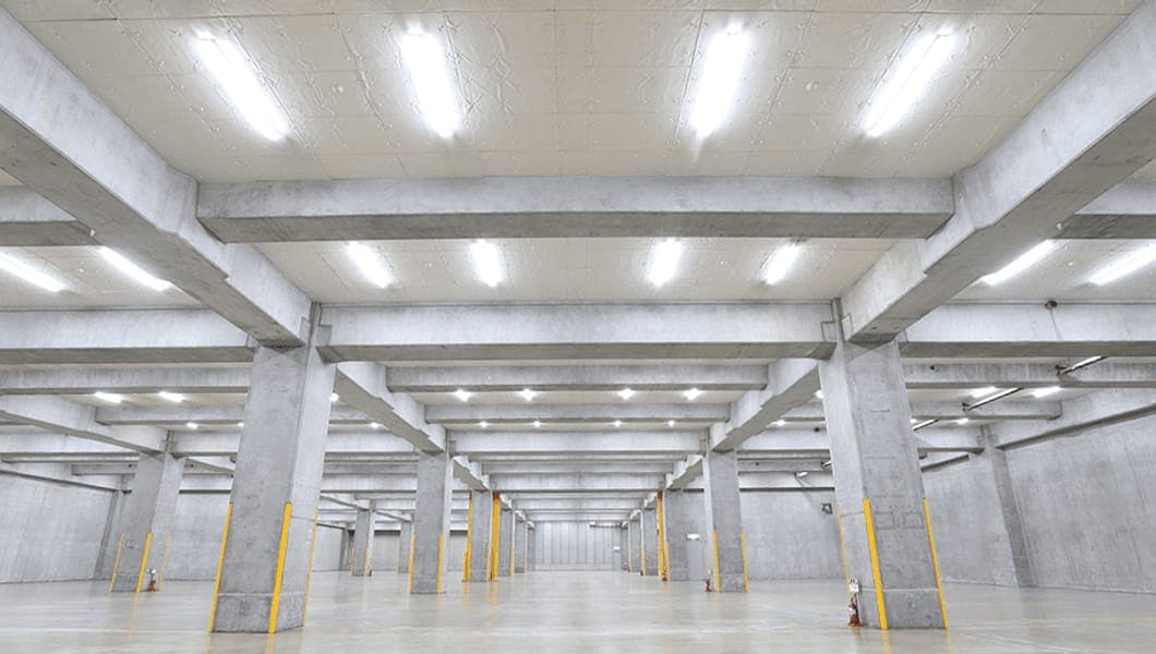 横浜港国際流通センター 様