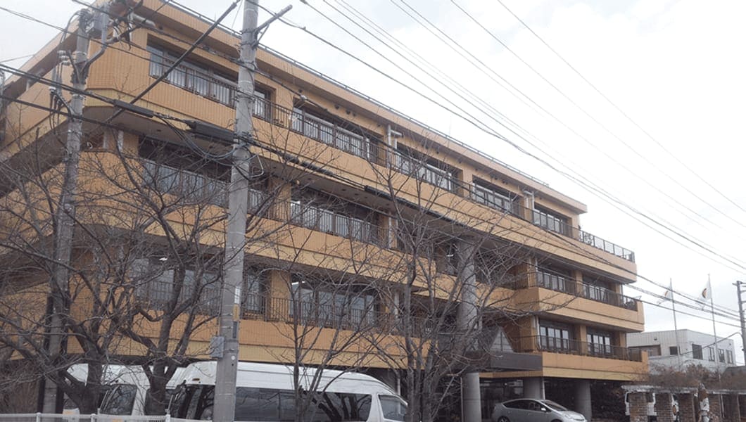 医療法人秀峰会 介護老人保健施設南面 様