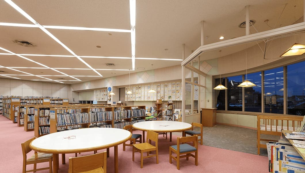 阿見町図書館 様