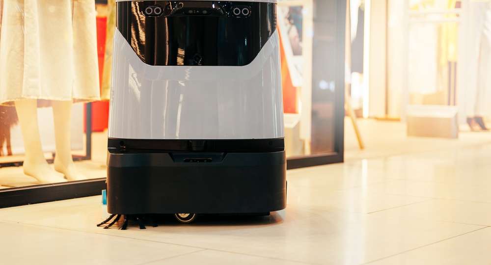 業務用ロボット掃除機の寿命は？長く使うためのメンテナンスと導入の 
