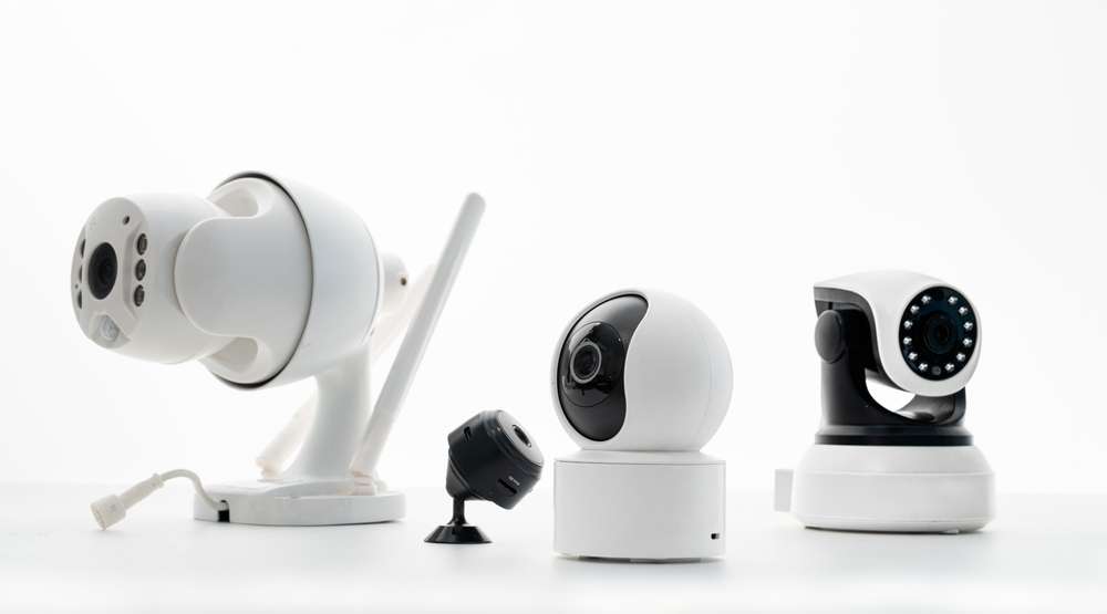 いろんな種類の防犯カメラ