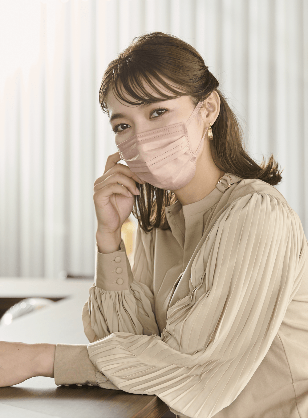 女性画像