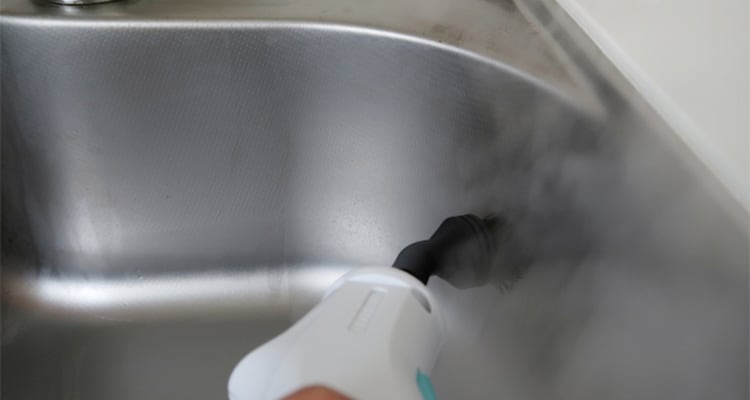 溝にたまった汚れは、スチームで撃退！