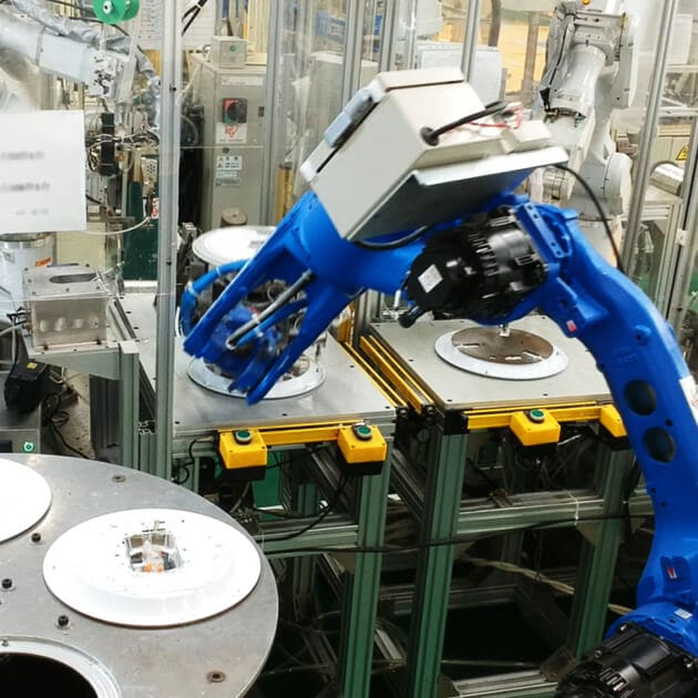 自動化ロボット（大連工場）