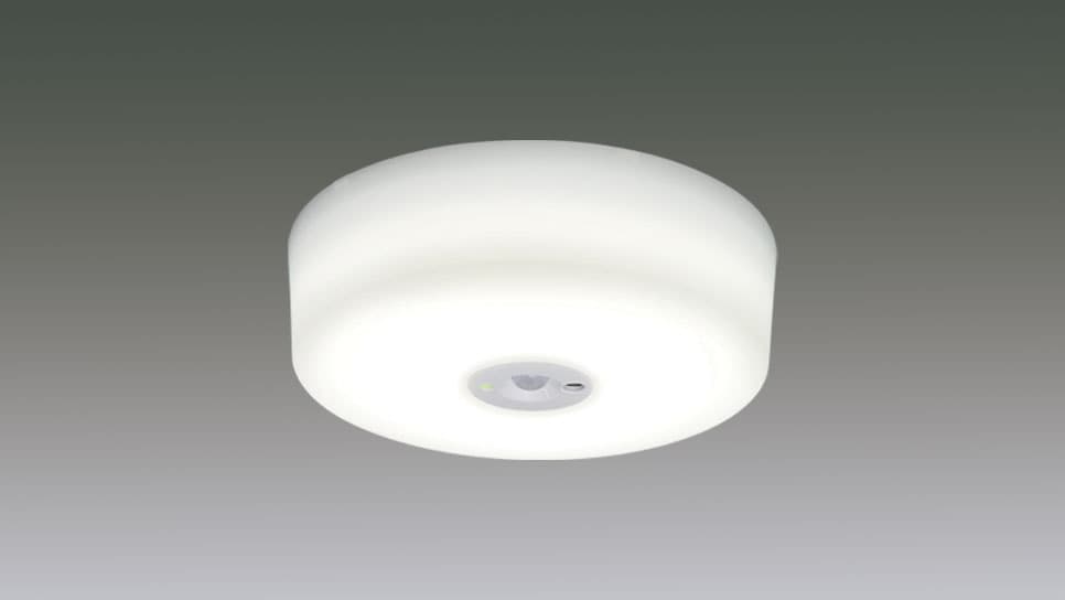 LED小型ｼｰﾘﾝｸﾞﾗｲﾄ　450lm　昼白色　ｾﾝｻｰ付 SCL4NMS-E-P商品画像