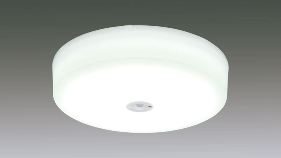 LED小型ｼｰﾘﾝｸﾞﾗｲﾄ　1750lm　電球色　ｾﾝｻｰ付 SCL18LMS-E-P商品画像
