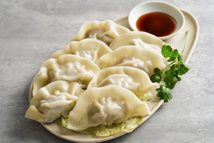 蒸しギョウザ