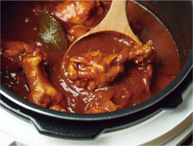 骨付きチキンのほろほろカレー