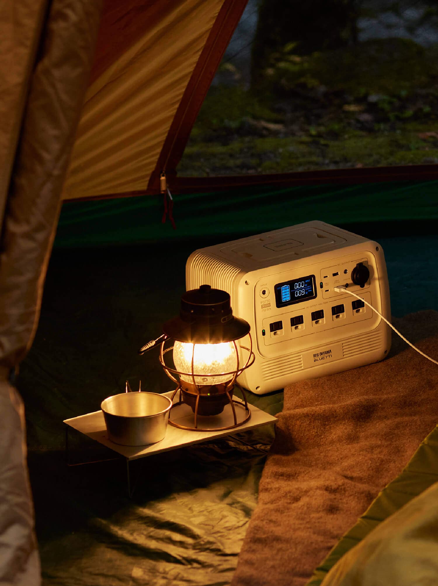 電気ランプなどのアイテム