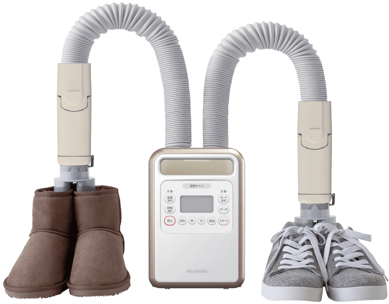ふとん乾燥機は付属のアタッチメントを使用することで、くつを乾燥することもできます。