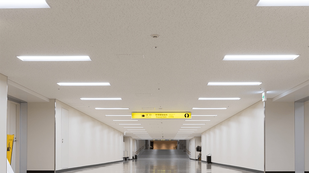 大阪国際空港（伊丹空港） 様