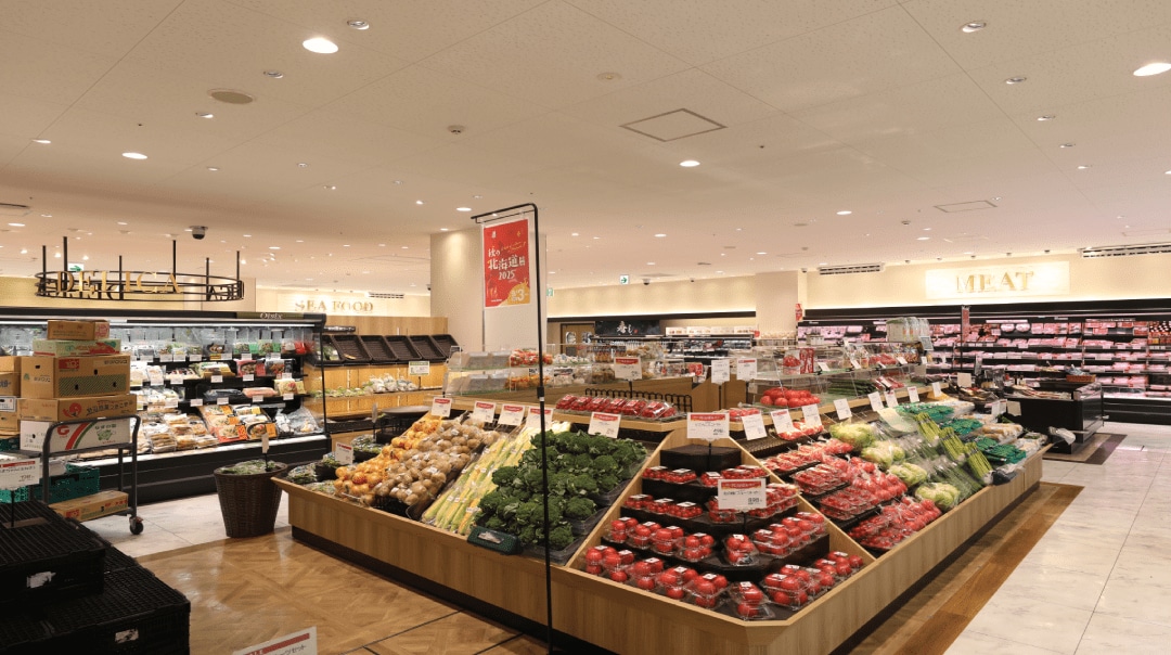 クイーンズ伊勢丹十条店 様