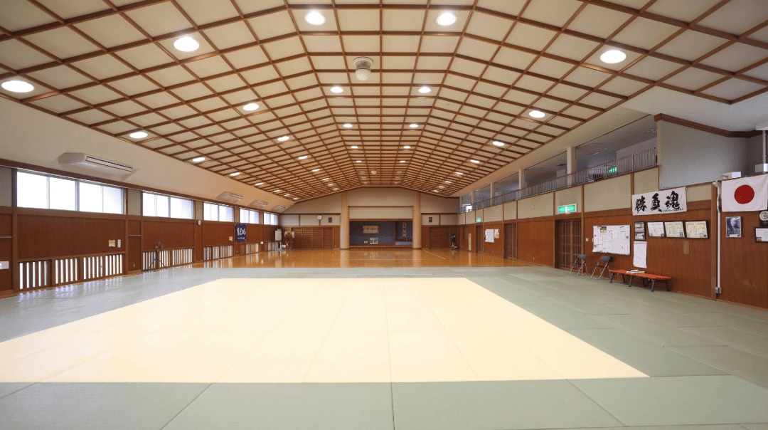 宇多津中学校体育館 様