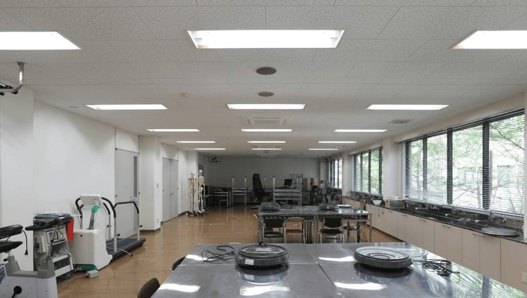 四国医療専門学校 様