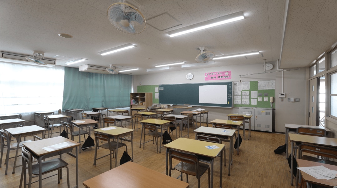 八尾市立曙川中学校 様