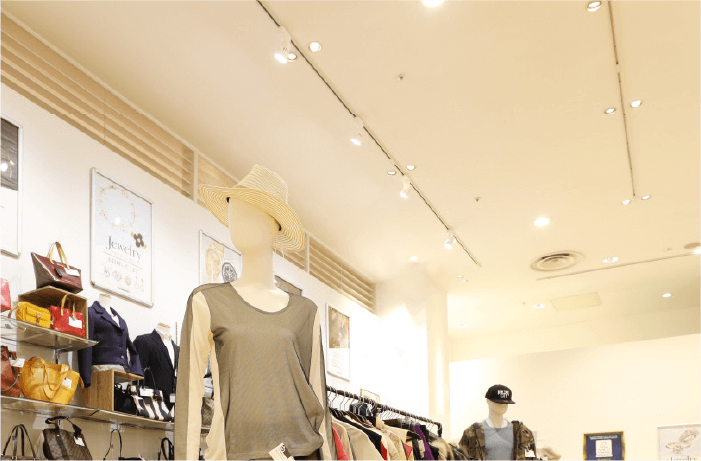 おすすめの空間 アパレルショップ、カーディーラー、色彩にこだわる店舗・施設