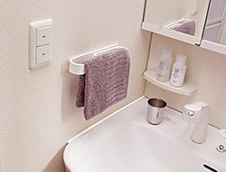 TOWEL CLIP