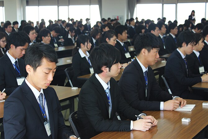入社式の様子