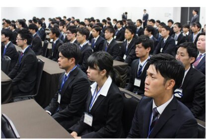 内定式の様子