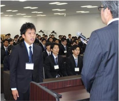 内定者代表による答辞