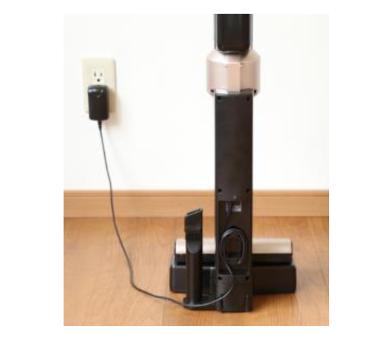 充電スタンドに設置するだけで充電できます。