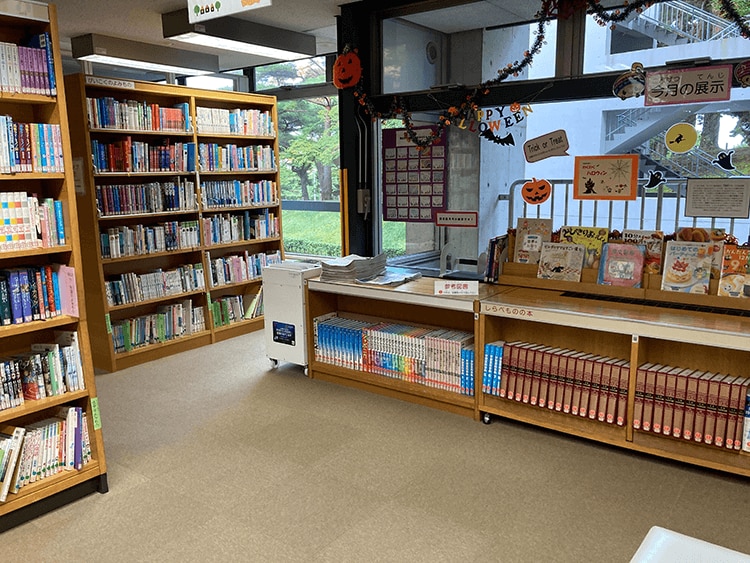 郡山市中央図書館