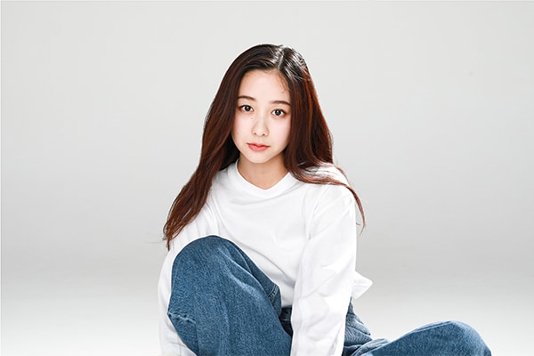堀田 真由さん