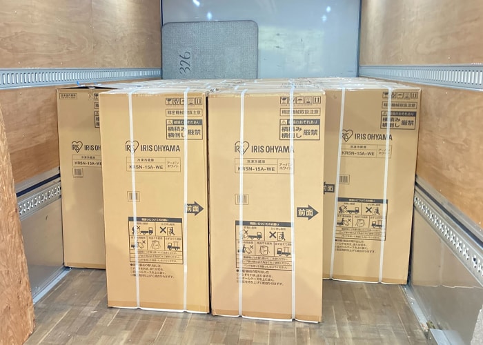 出荷の様子（つくば工場）