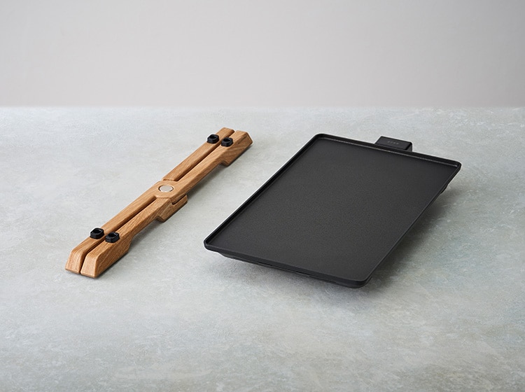 薄型ホットプレート本体と脚