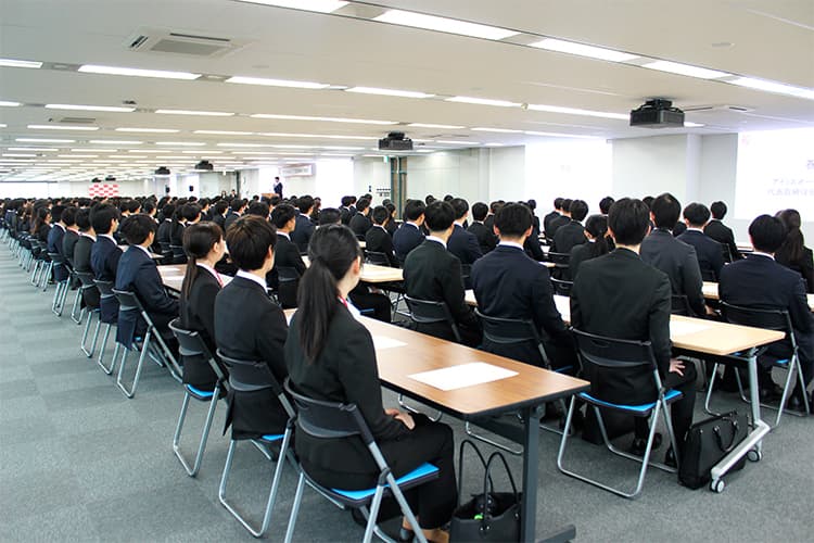 内定式の様子