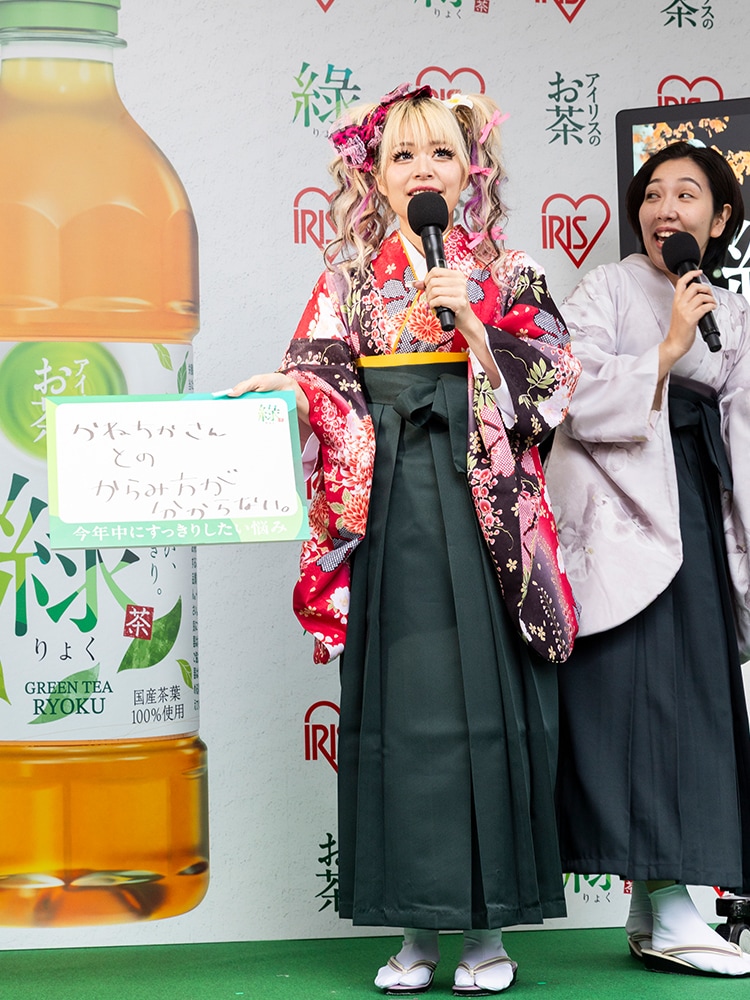 ▲お悩みを話すエルフの荒川さん