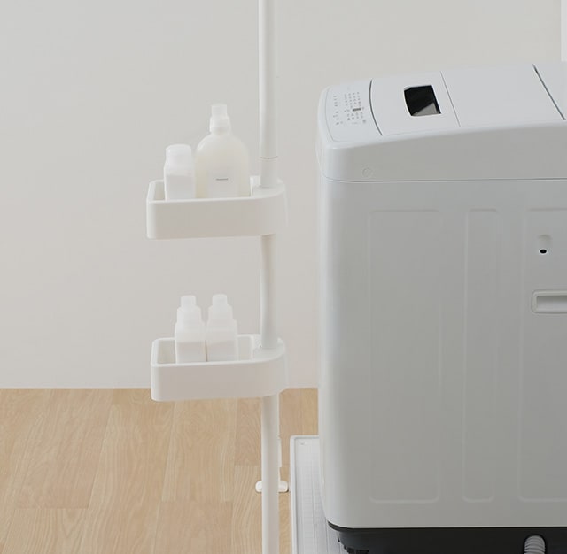 洗剤や柔軟剤を入れられるトレーが2つ付属しています。