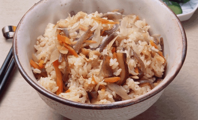 炊きこみご飯