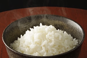 一等米のみ厳選したお米で炊いたほかほかのご飯
