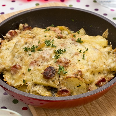 新じゃがのペッパーチーズ焼き