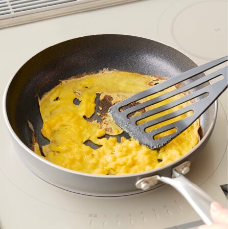 一般的な フッ素 樹脂加工 フライパン