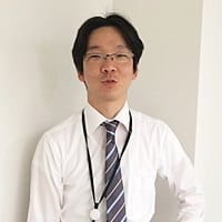 家電開発部　淡路雄一