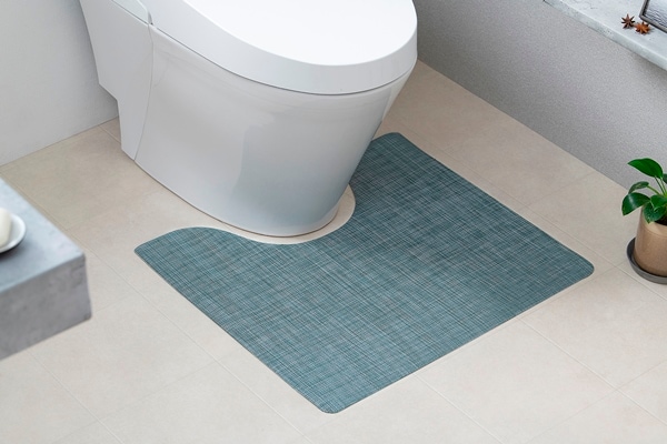特価】 トイレマット ふける 拭ける マット トイレ用マット すべり止め 滑り止め MVT-O6080 MVT-H6080 アイリスオーヤマ  一人暮らし 新生活