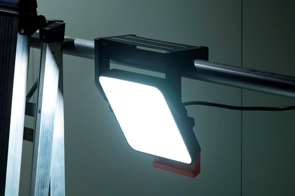 LEDベースライトAC式｜ベースライト（置き型投光器）｜LEDワーク