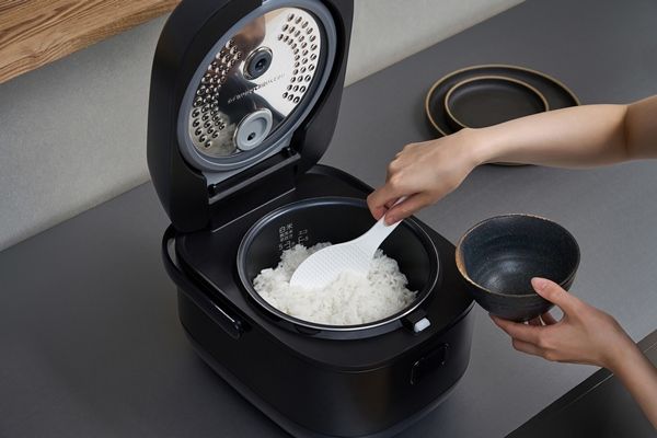 IH炊飯器 5.5合 2019年製 一人暮らしや少量を炊きたてで食べたい方に！最短約15分で炊き