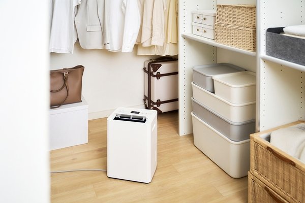 衣類乾燥除湿機4,8L｜コンプレッサー式｜除湿機｜季節家電｜電化製品
