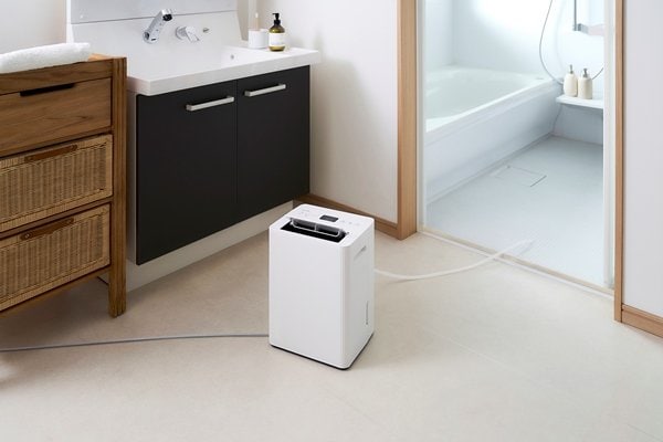 衣類乾燥除湿機4,8L｜コンプレッサー式｜除湿機｜季節家電｜電化製品