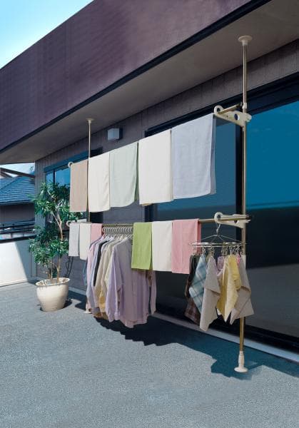 ステンレスベランダ物干し 高さ275cmまで｜ベランダ物干し｜物干し｜ホーム用品｜商品情報｜アイリスオーヤマ
