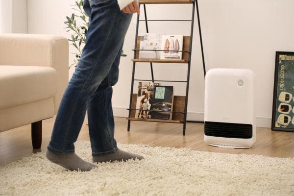 人感センサー付き大風量セラミックファンヒーター｜大風量｜セラミックファンヒーター｜季節家電｜電化製品｜商品情報｜アイリスオーヤマ