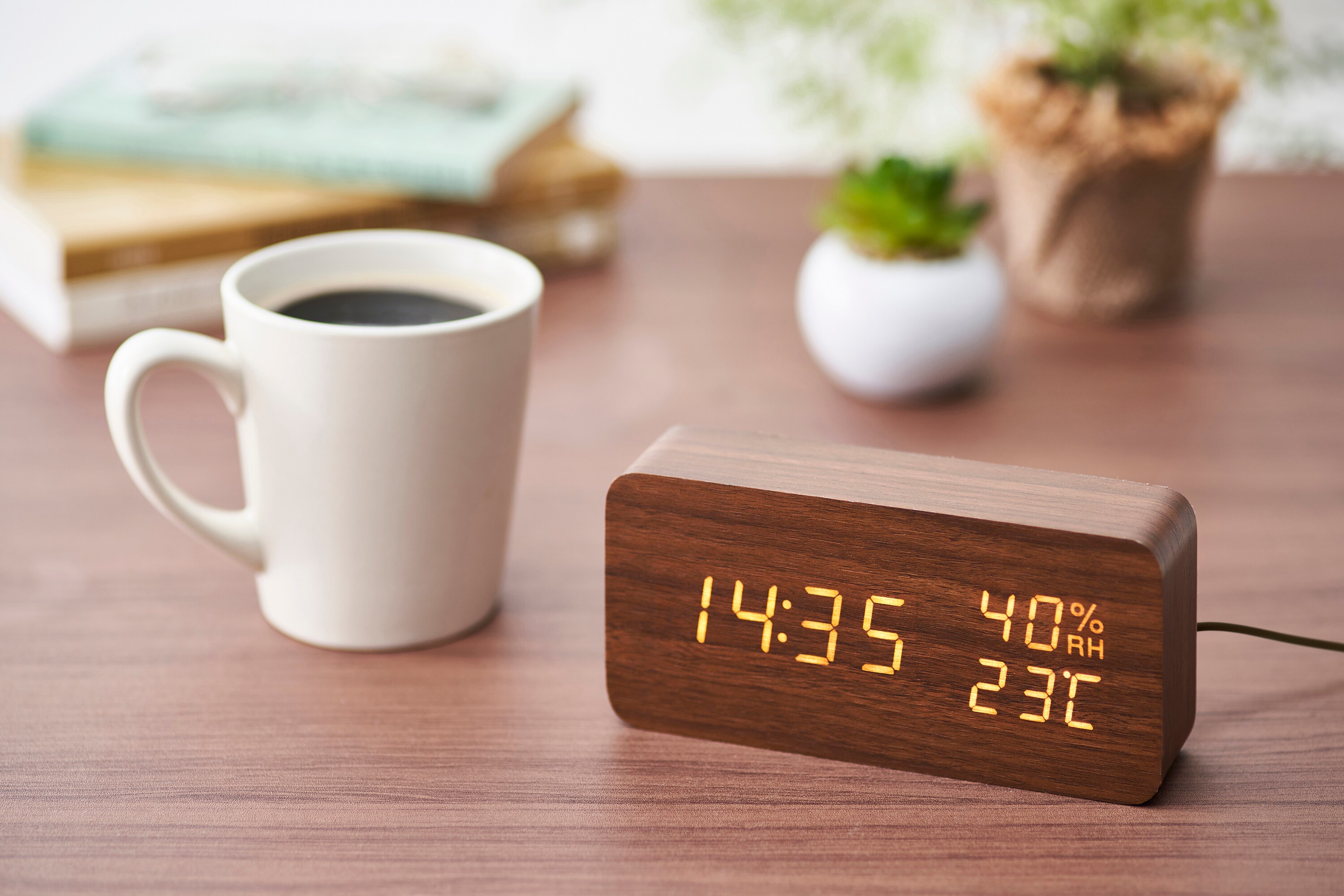 デジタル置き時計 時計 生活家電 電化製品 商品情報 アイリスオーヤマ デジタル置き時計 時計 生活家電 電化製品 商品情報 アイリスオーヤマ