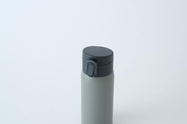 保温・保冷両用】マグボトル ワンタッチ｜マグボトル（ワンタッチ）｜水筒・マグボトル｜調理器具・キッチン用品｜商品情報｜アイリスオーヤマ