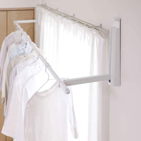 壁につける室内物干し