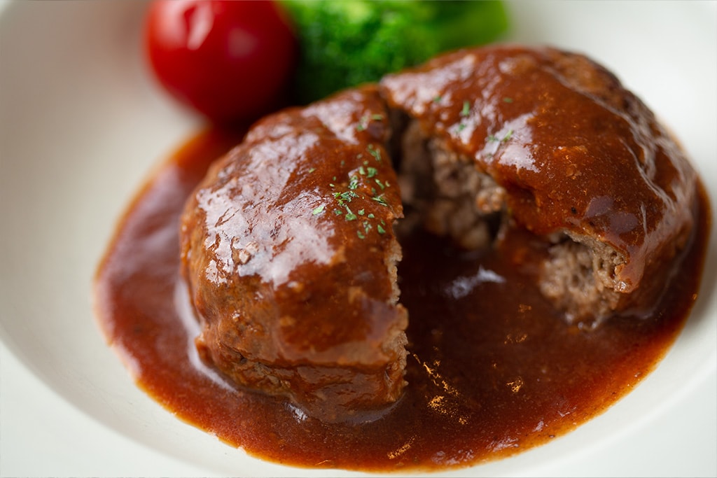 煮込みハンバーグ